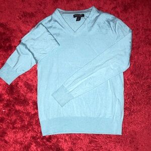 Banana Republic Men's Light Blue V-Neck Long Sleeved Sweater